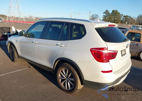 2016 BMW X3 xDrive28I z USA, uszkodzony, nr VIN 5UXWX9C5XG0D67632